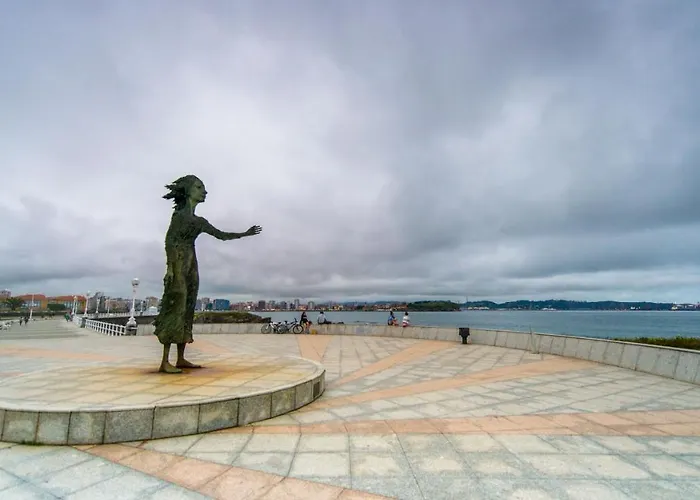 La Siete De San Lorenzo * Gijon
